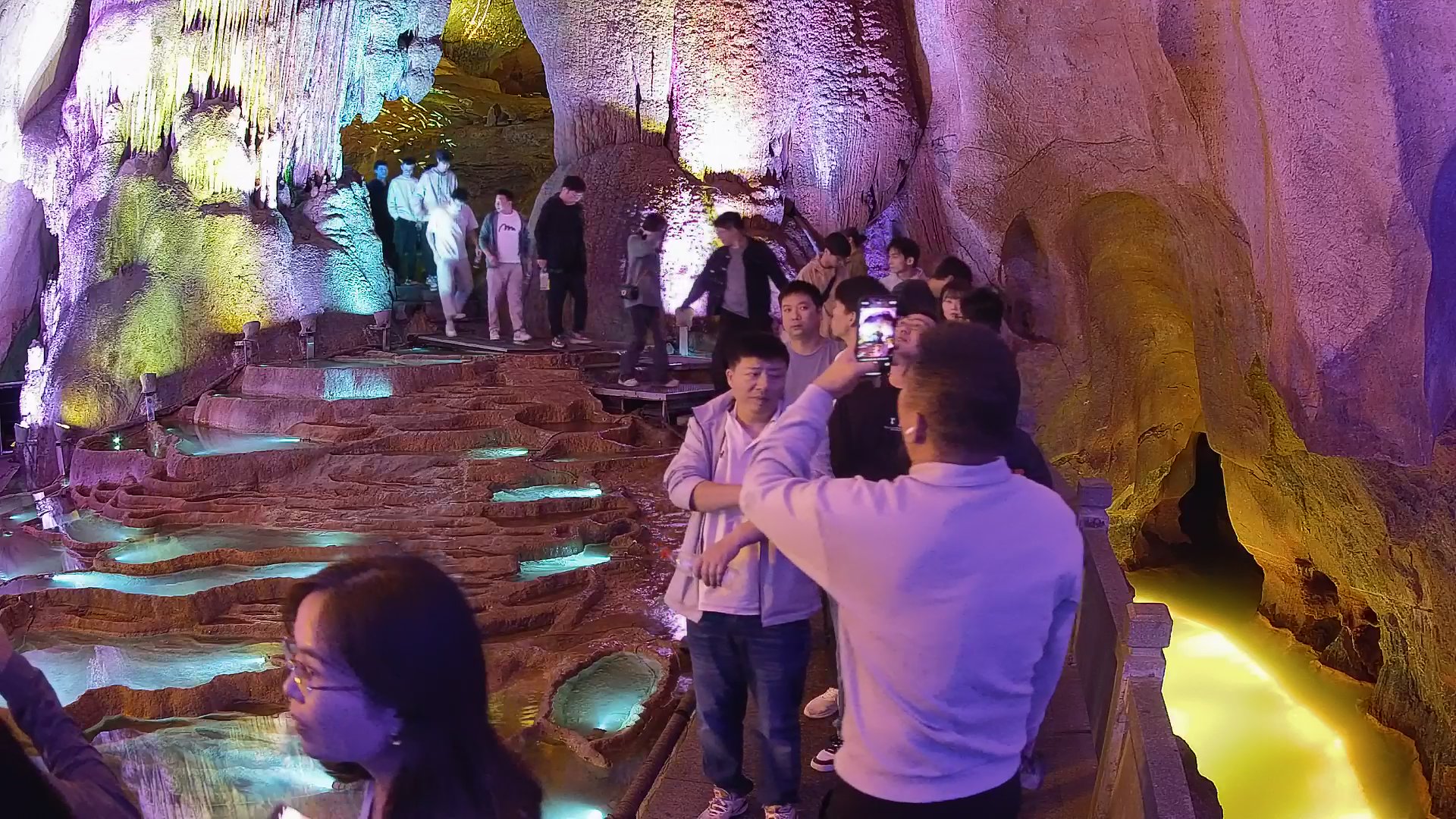 Ladbrokes立博团建 | 桐庐两日之旅：：：秋高气爽，，，共筑团队新风貌